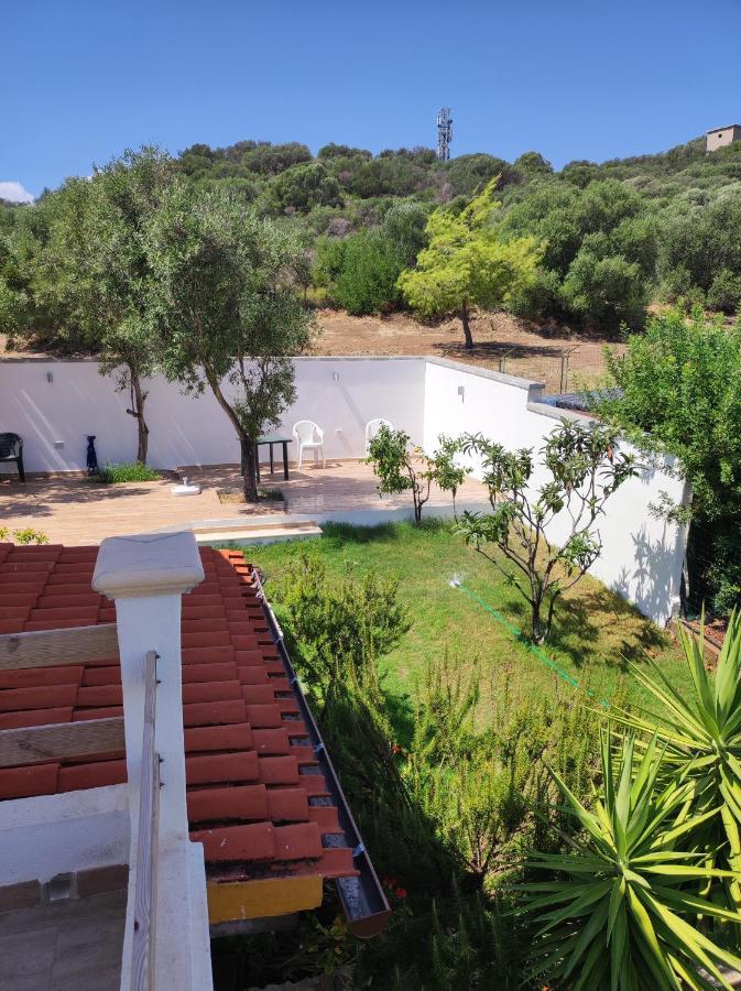 Villino Veronica Porto Columbu - Perd'E Sali ภายนอก รูปภาพ