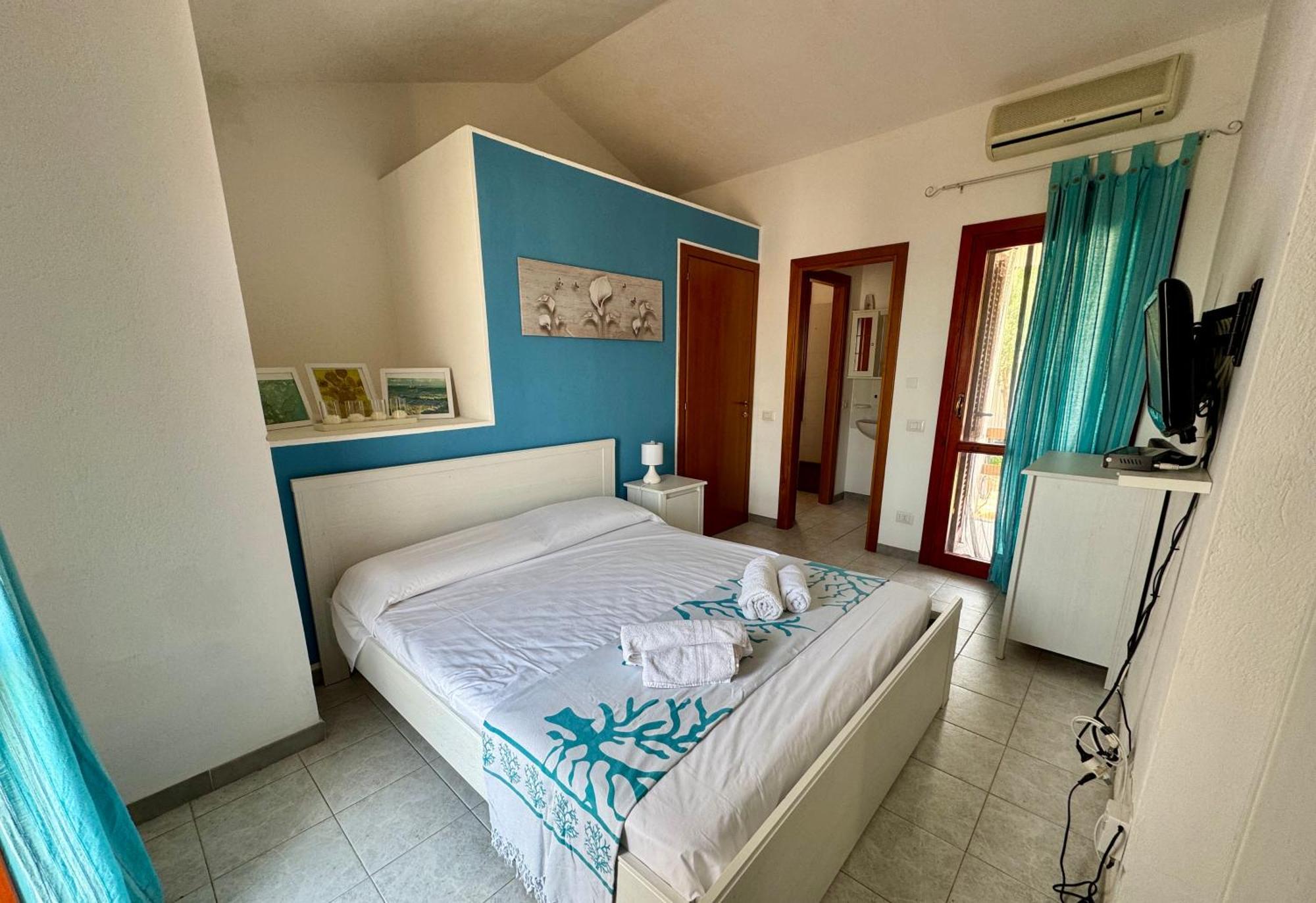 Villino Veronica Porto Columbu - Perd'E Sali ภายนอก รูปภาพ