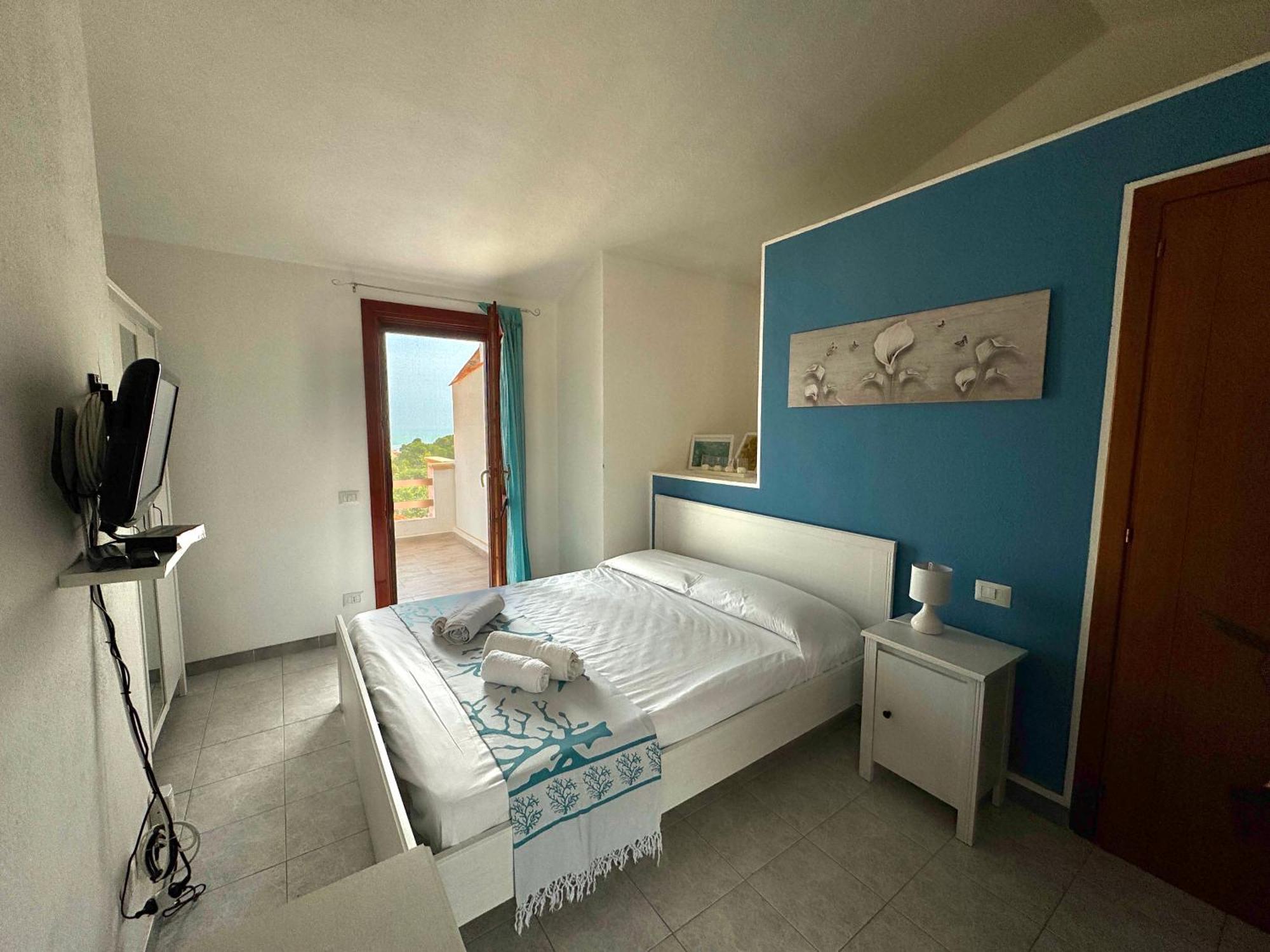 Villino Veronica Porto Columbu - Perd'E Sali ภายนอก รูปภาพ